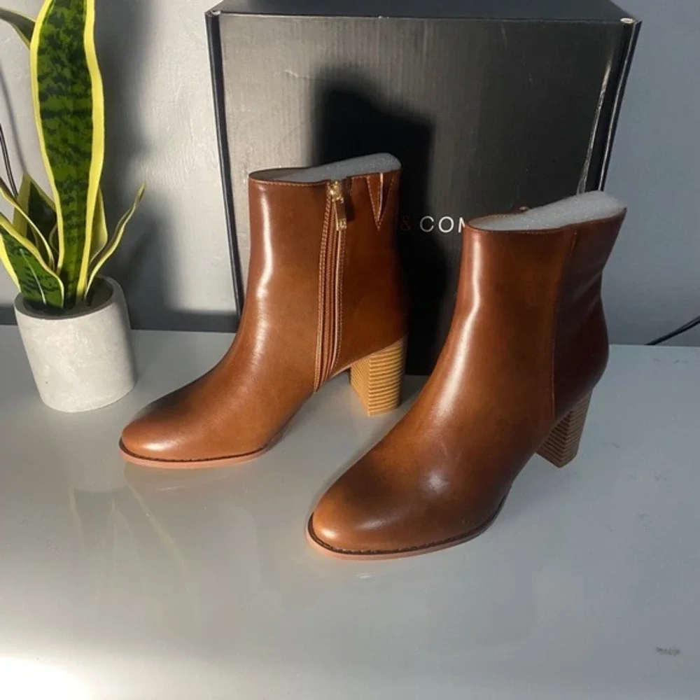 New‎ York & Company Jadyn Dark Cognac Ankle Boots NYC-A24-57 Size 8.5